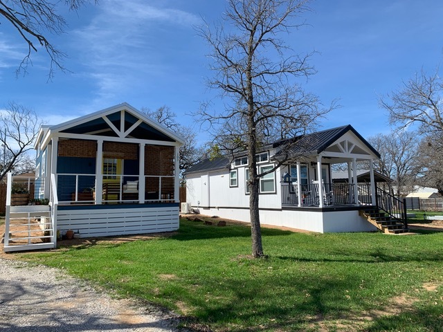 A welcoming tiny home at Boxwood